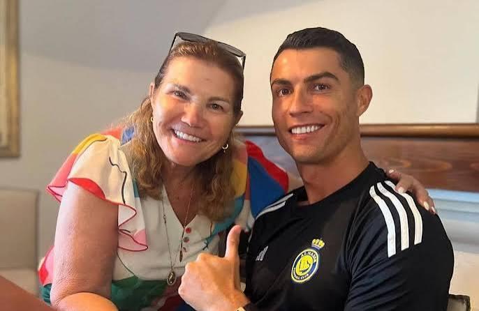 Ibu Cristiano Ronaldo Akui Sempat Menangis, Soroti Perlakuan Portugal terhadap Sang Megabintang